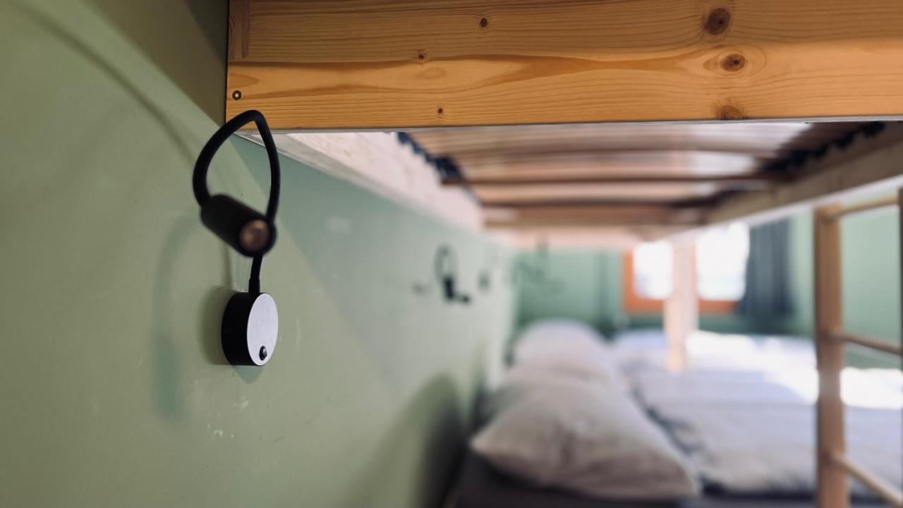 Hotel Alpina Einhorn - Self-Check-In Wolfenschiessen Buitenkant foto