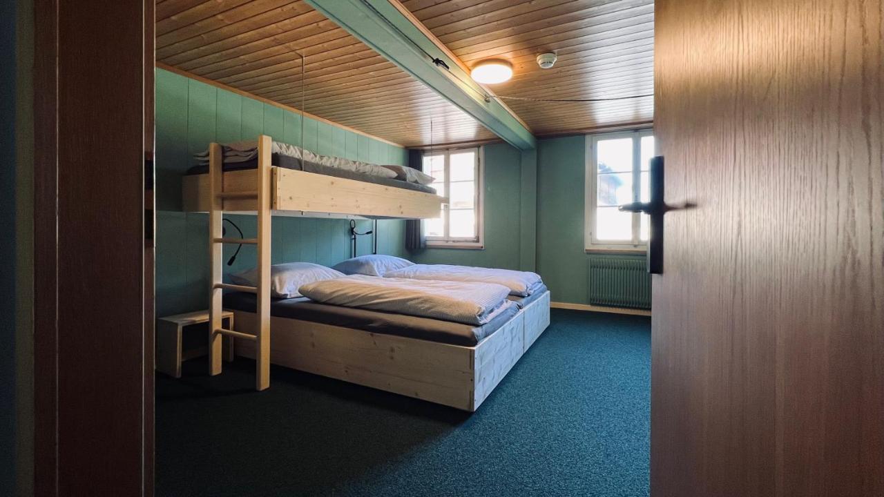 Hotel Alpina Einhorn - Self-Check-In Wolfenschiessen Buitenkant foto