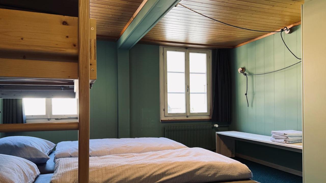 Hotel Alpina Einhorn - Self-Check-In Wolfenschiessen Buitenkant foto