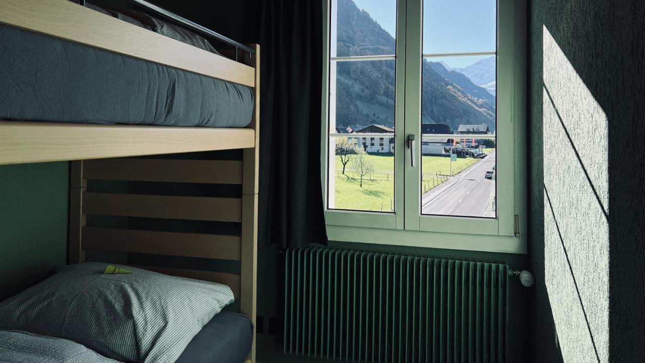 Hotel Alpina Einhorn - Self-Check-In Wolfenschiessen Buitenkant foto